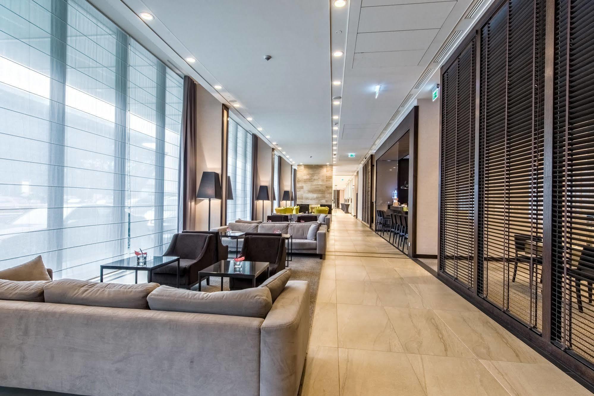 Hilton Garden Airport Cracovia